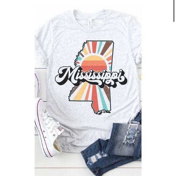 Women’s Mississippi Retro State Graphic Short Sleeve Cotton Tee, Ash Grey - Picture 1 of 2